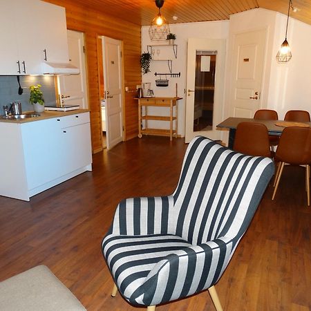 Botnia Hotel & Restaurant Kruunupyy Екстер'єр фото