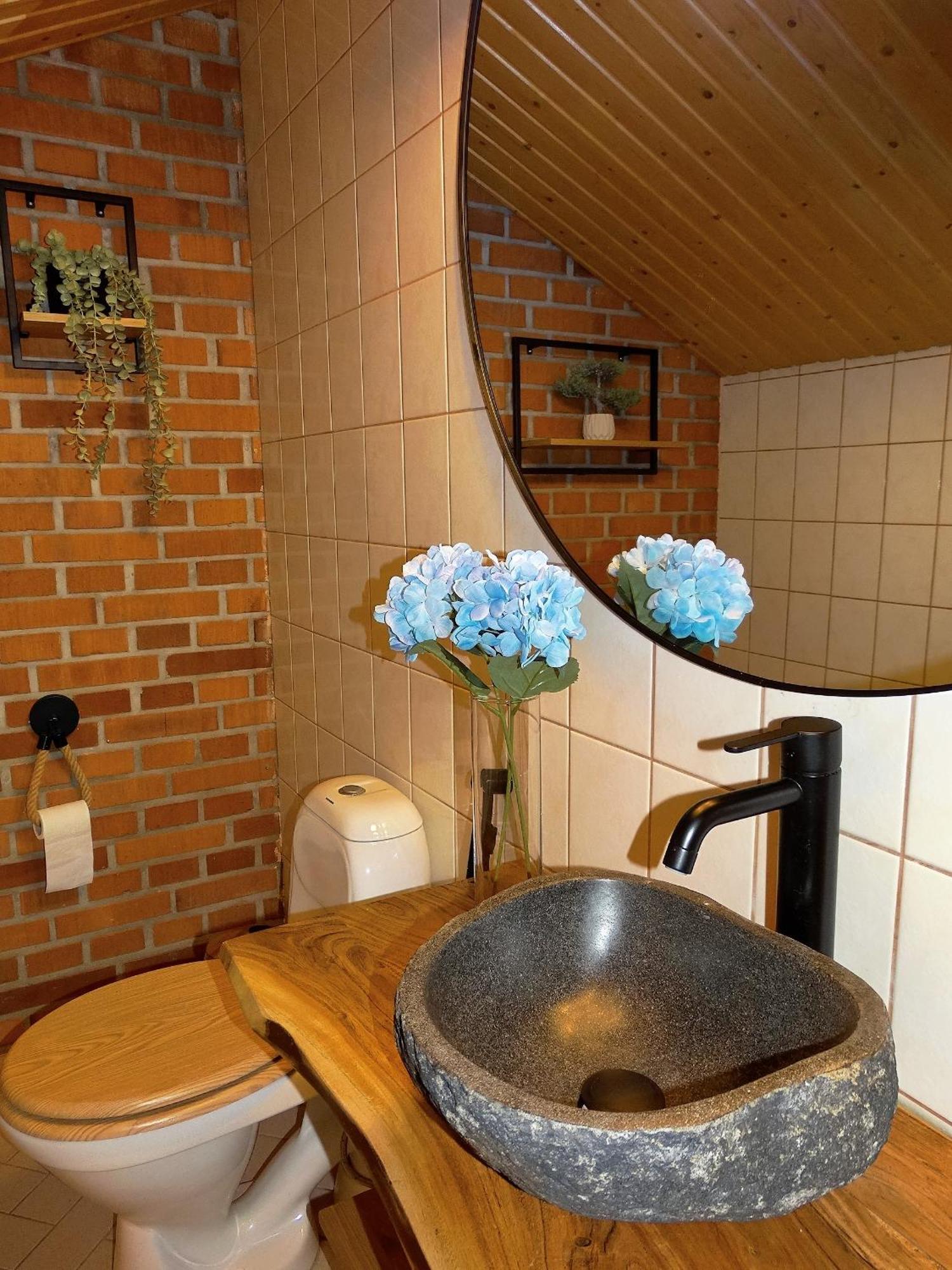 Botnia Hotel & Restaurant Kruunupyy Екстер'єр фото